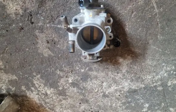 Honda HR-V Throttle valve