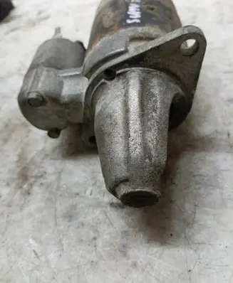 Nissan Sunny Starter motor M8200 S114316