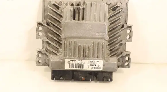 Renault Laguna III Engine control unit/module ECU 8200793109