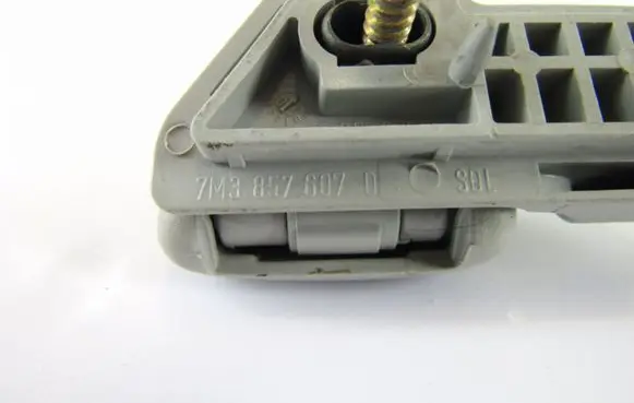 Seat Alhambra (Mk1) Front interior roof grab handle 7M3857607D