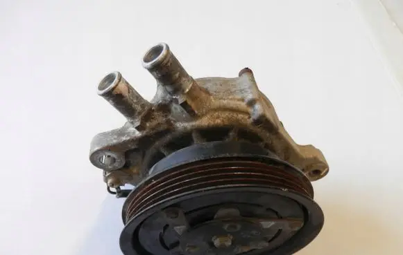 Toyota Hilux (AN120, AN130) Water pump 418100004024D