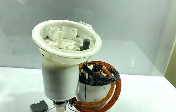 Audi A6 C7 In-tank fuel pump 4G0919051K
