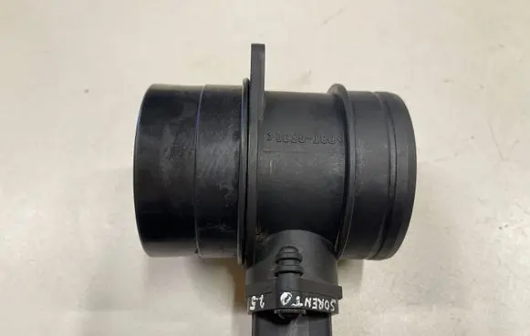 KIA Sorento Mass air flow meter 0281002554 281644A000