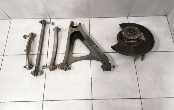 Porsche Cayenne (92A) Rear suspension assembly kit set 95833161101 95533104710