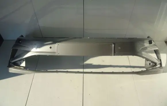 Volkswagen Golf Sportsvan Front bumper R14P1