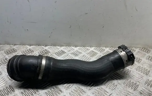 BMW 5 E60 E61 Intercooler hose/pipe 7803747