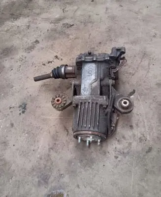 Mitsubishi Outlander Rear axle beam with reductor T02GS0798