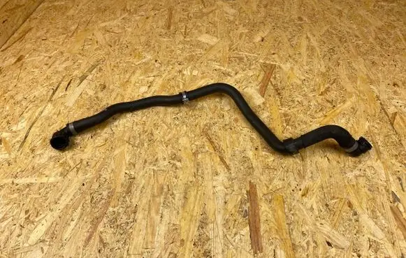 Mercedes-Benz C W205 Engine coolant pipe/hose A2055016100