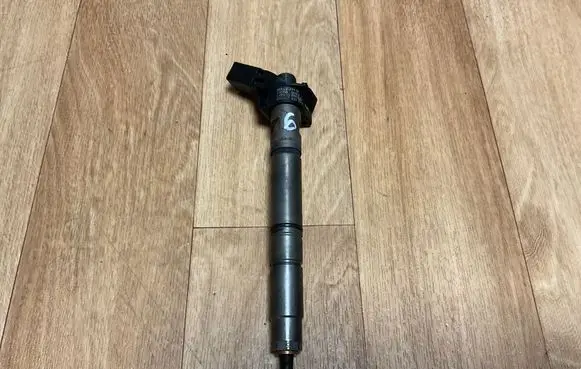 Volkswagen Touareg II Fuel injector 059130277CP 0445117033 140318