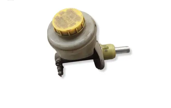 Ford Maverick Master brake cylinder 74470892
