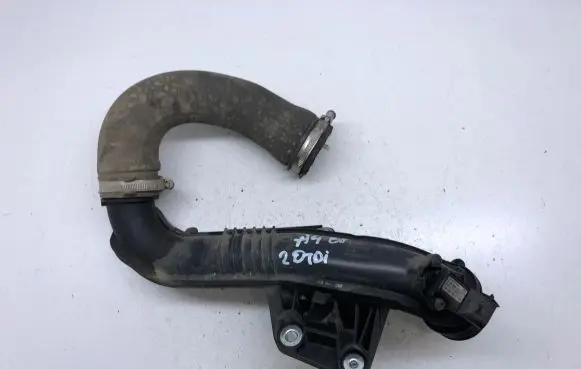 Audi A4 S4 B8 8K Intercooler hose/pipe 8K0145673L