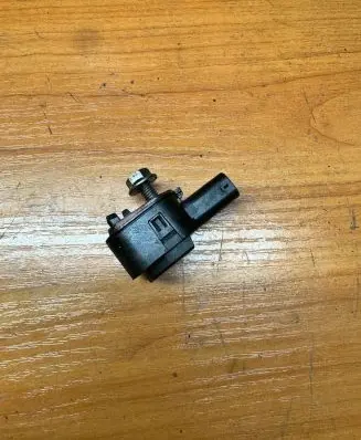 BMW 5 F10 F11 Airbag deployment crash/impact sensor 9224178