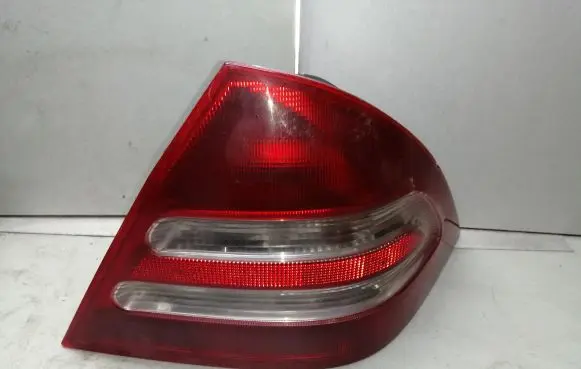 Mercedes-Benz C W203 Rear/tail lights