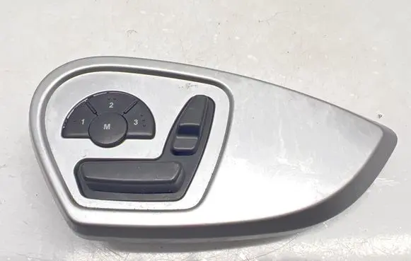 Mercedes-Benz ML W164 Seat control switch A1648704310