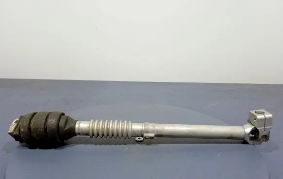 BMW X4 F26 Steering wheel axle 8095031