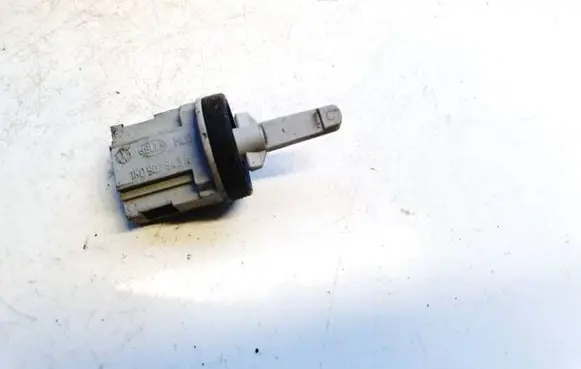 Audi A4 S4 B7 8E 8H Interior temperature sensor 1k0907543a