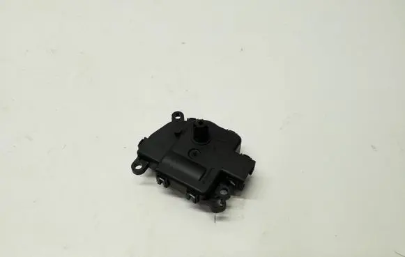 Ford Fusion II Air flap motor/actuator DG9H19E616AA
