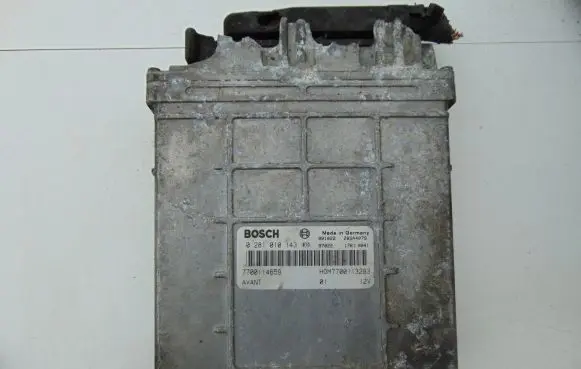 Renault Espace III Engine control unit/module 0281010143