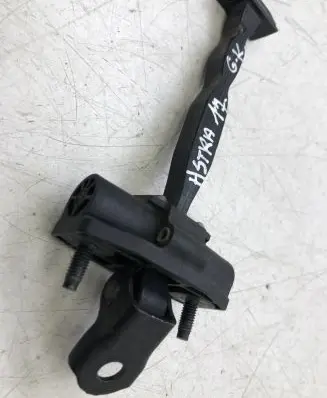 Opel Astra K Rear door check strap stopper