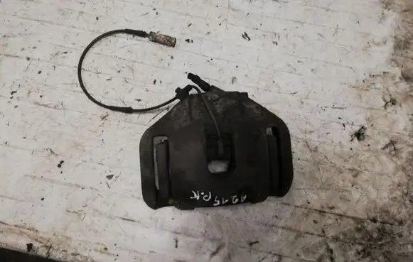 BMW 5 E60 E61 Front brake caliper NOCODE