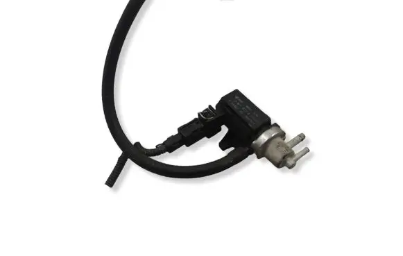Volkswagen Golf IV Turbo solenoid valve 1H0906627A