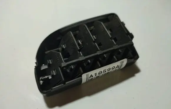Peugeot 406 Dash center air vent grill 225349
