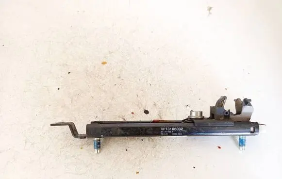 Opel Astra H Seat belt adjustment rail 13166032