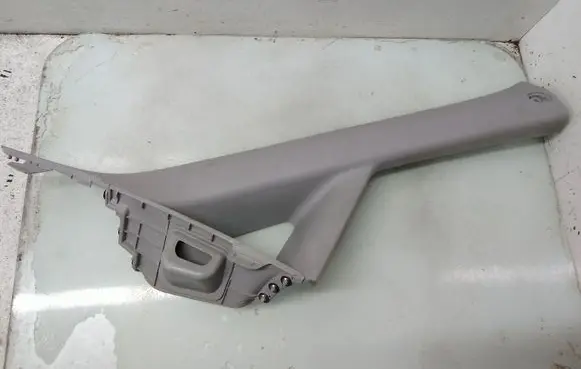 KIA Carens I (A) pillar trim 858221D000