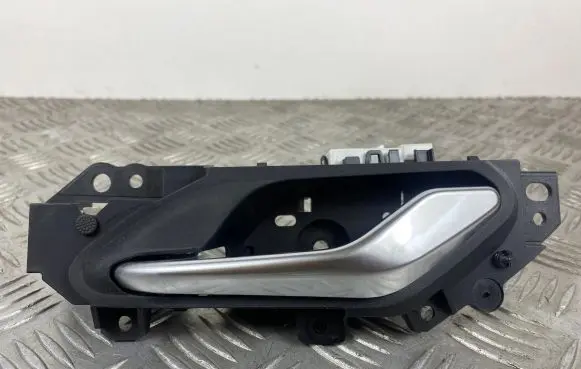 Front door interior handle