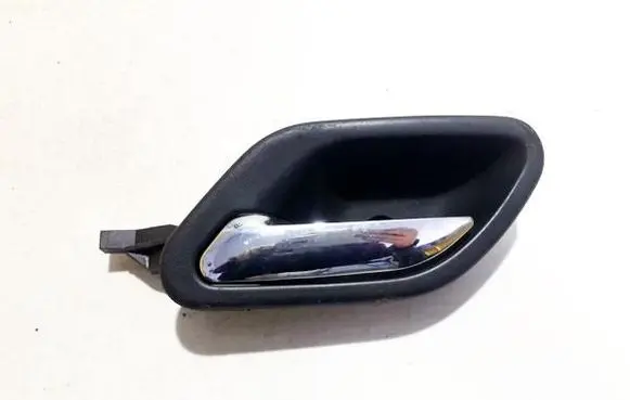 BMW 5 E39 Rear door interior handle 8226049