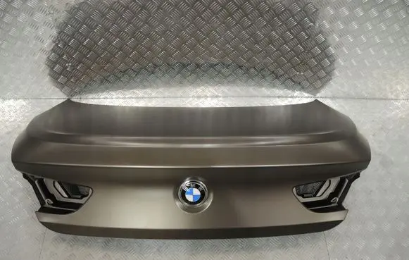 BMW 6 F06 Gran coupe Truck tailgate 
