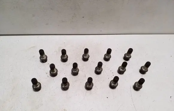 Audi A1 Nuts/bolts 