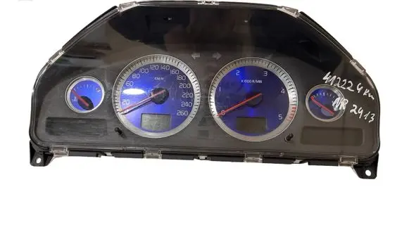 Volvo XC90 Speedometer (instrument cluster) 30635676 69199240T 36000277