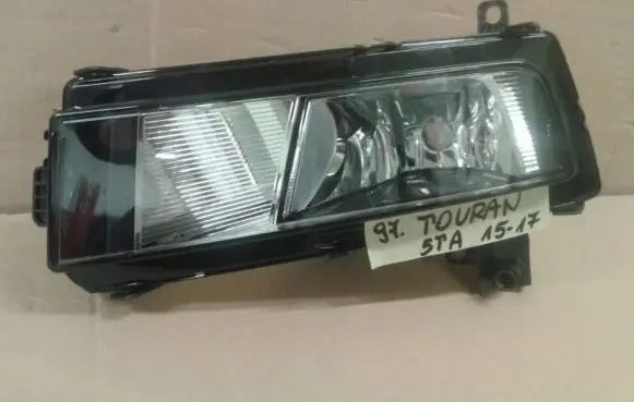 Volkswagen Touran III Front fog light