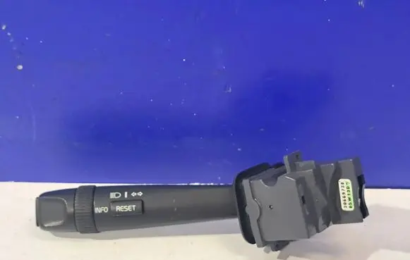 Volvo S60 Indicator stalk 30669738 31268566