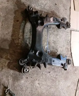 Audi A8 S8 D2 4D Front subframe
