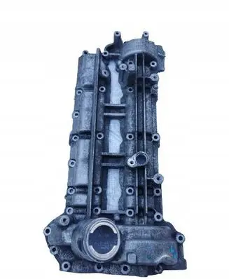 Mercedes-Benz Vito Viano W639 Rocker cam cover A6420101630