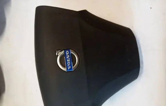 Volvo C30 Steering wheel airbag 8623349 017569072152033