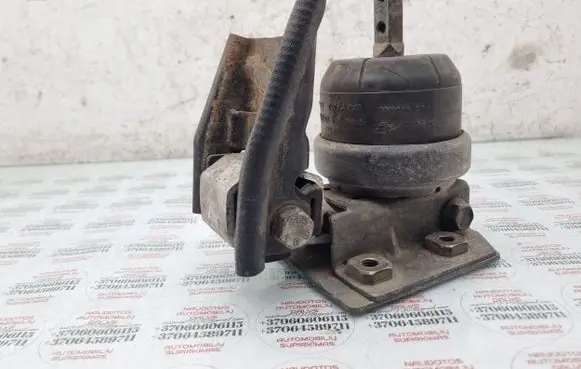 Ford Galaxy Engine mount bracket 7M0199131AS