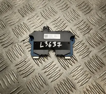 Tesla Model 3 EUR ISO radio connector 110203300A