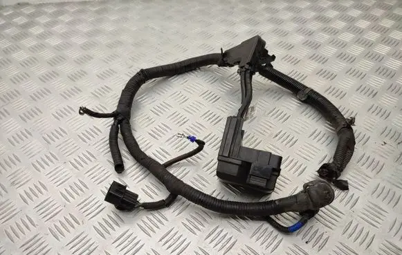Hyundai i30 Positive cable (battery) 91851G4620