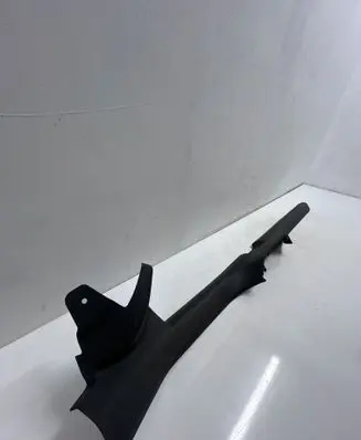 Skoda Kamiq Front sill trim cover 657853370