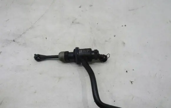 Nissan Micra K14 Clutch slave cylinder 306103VD0A