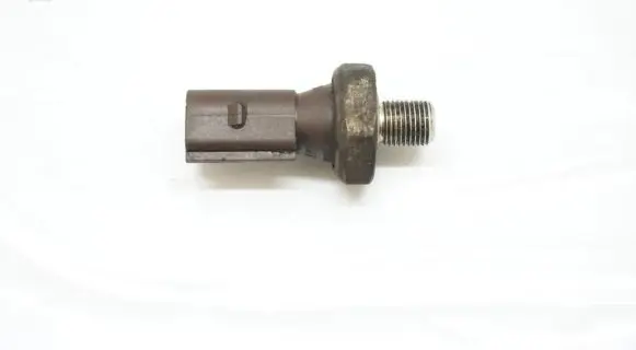 Volkswagen Golf IV Oil pressure sensor BRN