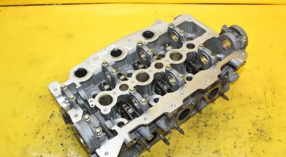 Jaguar XF X250 Engine head 
