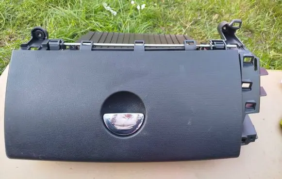 Mini Cooper Countryman R60 Glove box 85610001 30022024 730022024