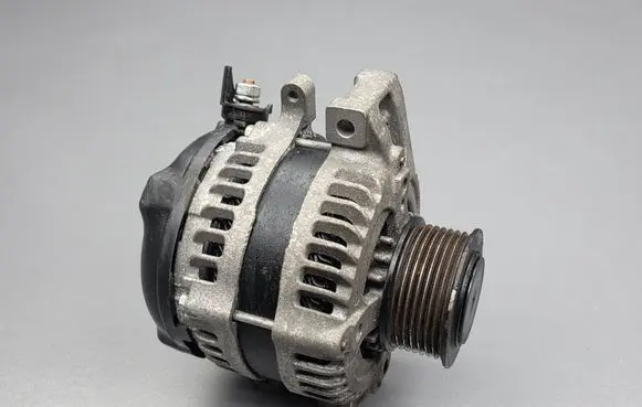 Honda Accord Generator/alternator P0811312 1042102660