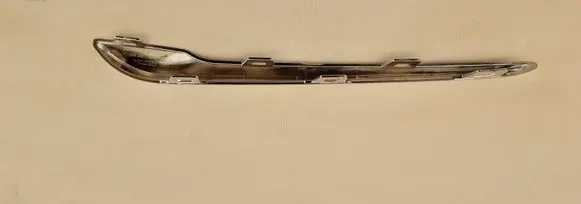 Opel Mokka Front bumper upper radiator grill 42507054