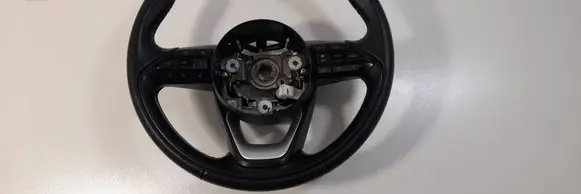 Toyota Yaris XP210 Steering wheel 6436038