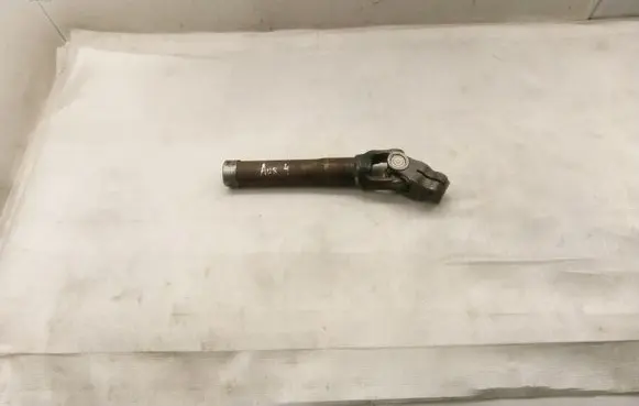 Toyota Auris 150 Steering column universal joint 4526002080